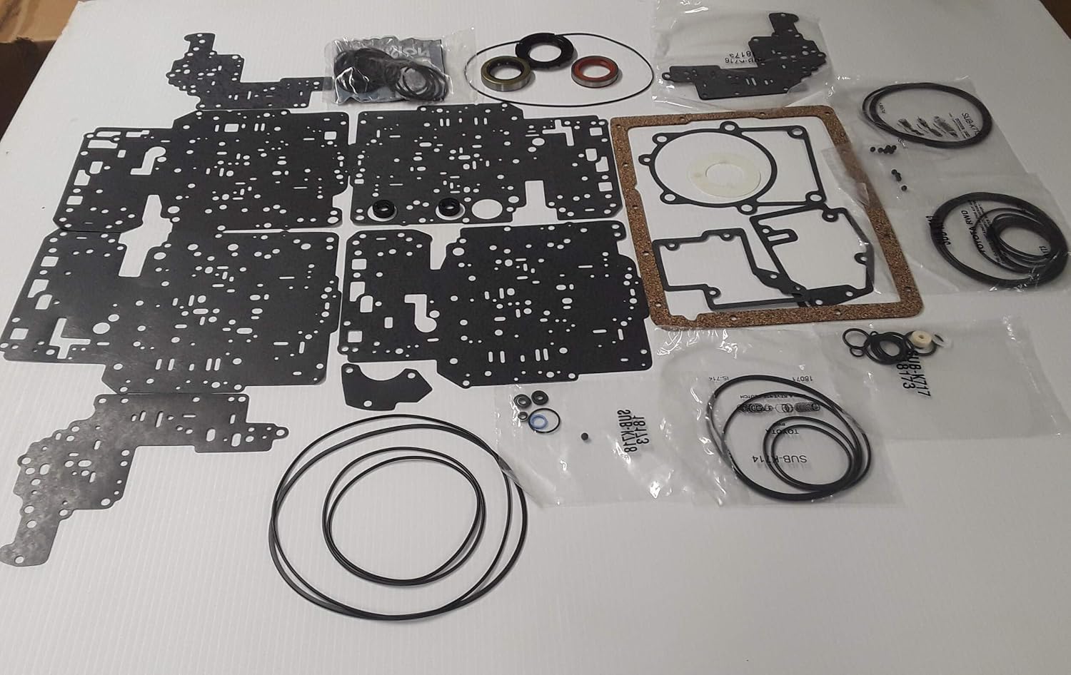 A43D Overhaul Gasket & Seal Kit 77-Up OEM