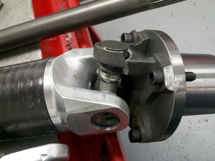 Driveshaft Shop DSS Chevrolet Camaro 2012+ ZL1 Automatic 3-3/8in Carbon Fiber Shaft GMCAZL1-A-C - 610220